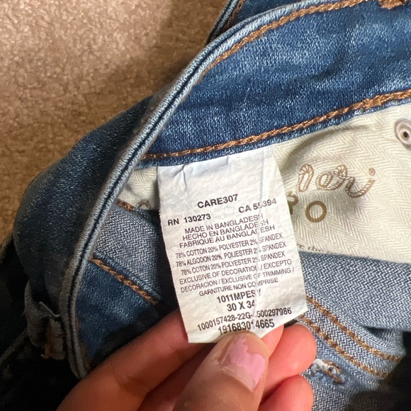 Wrangler Retro Women’s Flare Jeans - Size 30x34 - Picture 3 of 4